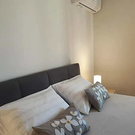 Apartment Sea View Ana With A Private Jacuzzi Opatija *