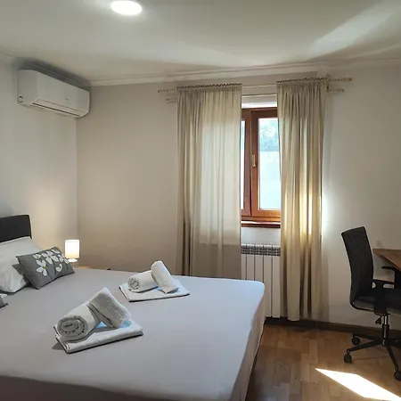 Apartment Sea View Ana With A Private Jacuzzi Opatija *