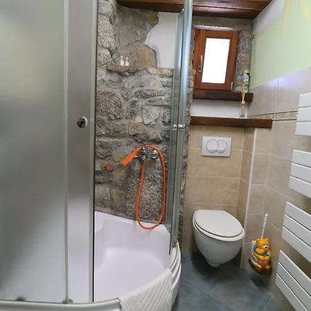 Apartment Sea View Ana With A Private Jacuzzi Opatija